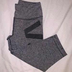 Victoria‘s Secret Sport crop leggings